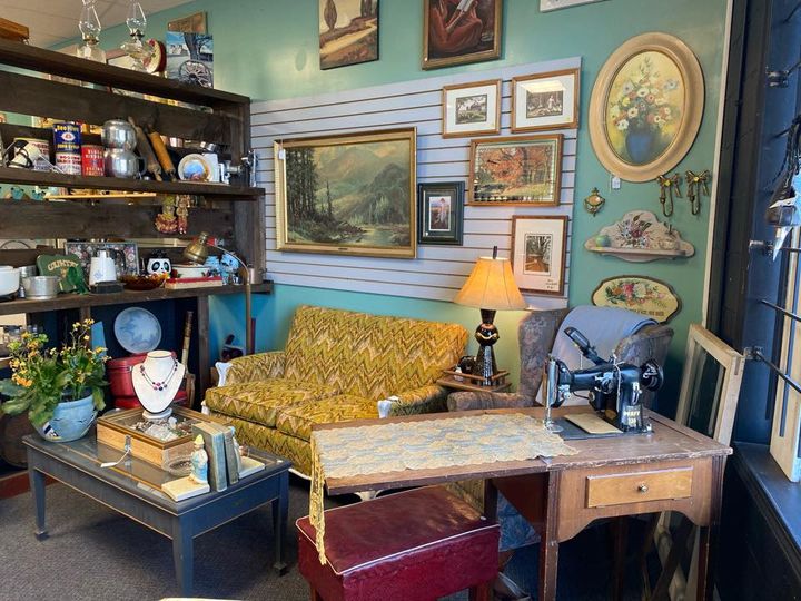 antiques gold rush trail